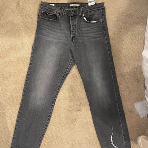 Levi's Wedgie Icon Straight dark wash jeans never worn